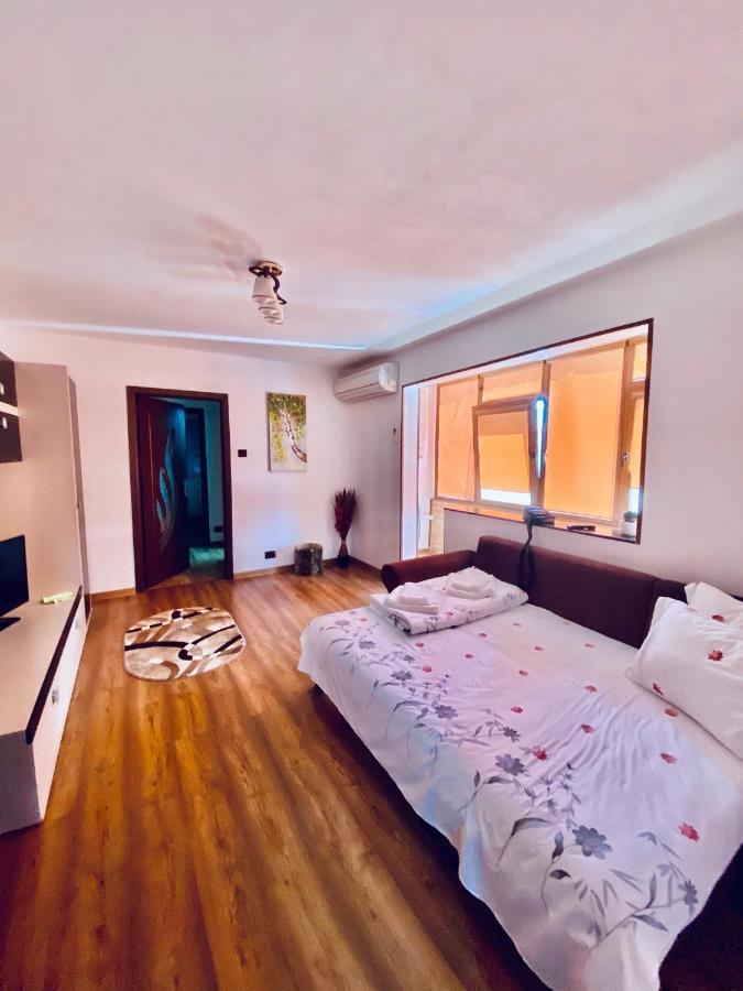 Apartament Sunshine Orşova Exteriör bild